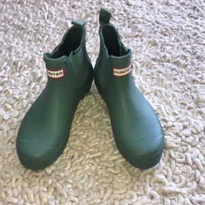 Short Hunter rain boots!